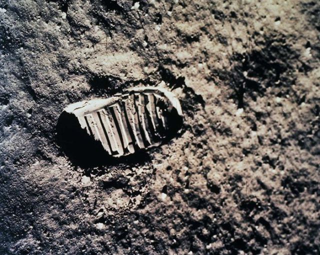 Historical Photos of the Great Apollo Moon Missions