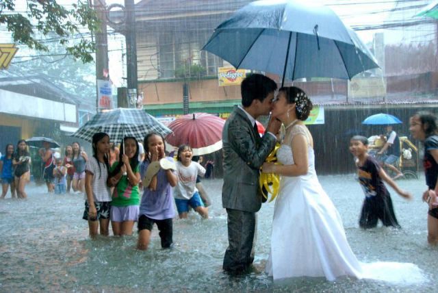 Memorable Wedding Moments You Don’t Usually See