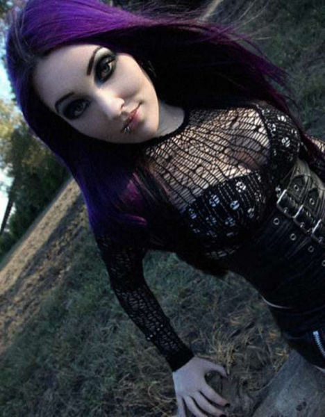 The Sometimes Scary But Still Cute Emo Girls 60 Pics