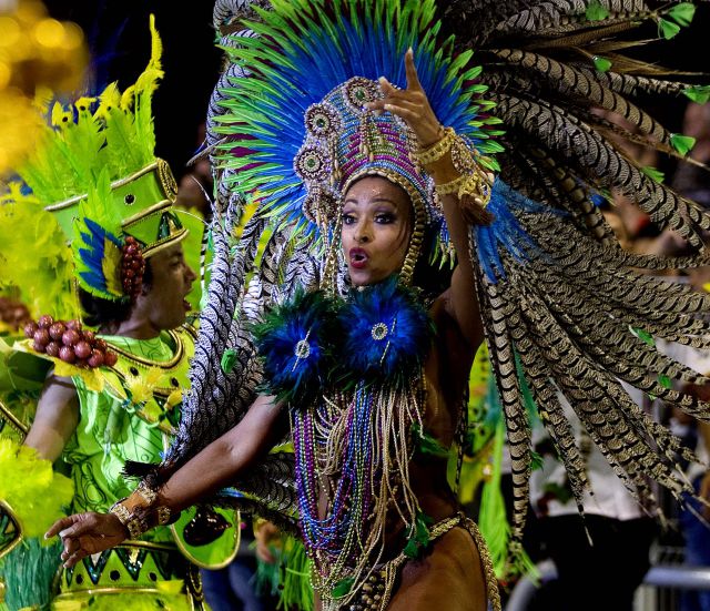 Crowds Go Wild on the Streets of Rio