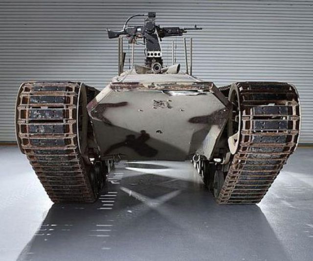 This Light Tank Is the Fastest in the World