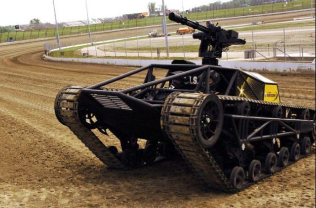This Light Tank Is the Fastest in the World