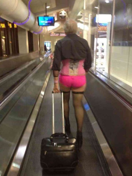 Amusingly Unlucky Wardrobe Malfunctions 35 Pics