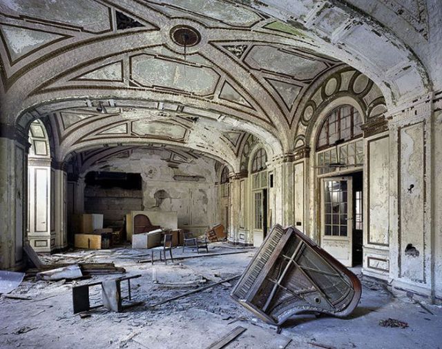 Awe-Inspiring Abandoned Places