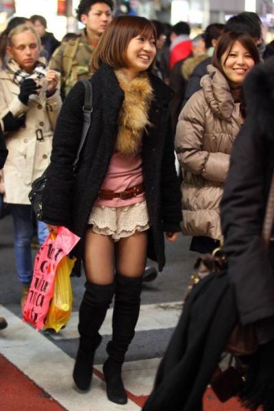 Girls on the Streets of Japan (51 pics) - Izismile.com