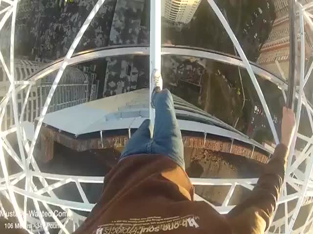 Crazy Ukrainian Daredevil Doesn’t Fear for His Life 