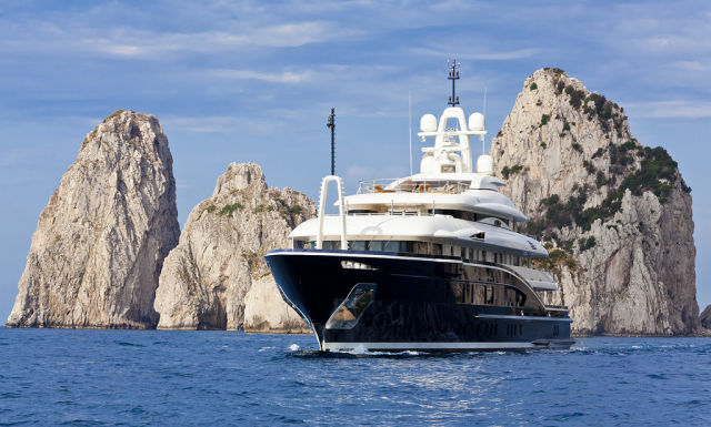 A Magnificent Luxury Yacht Which Is Worth a Look