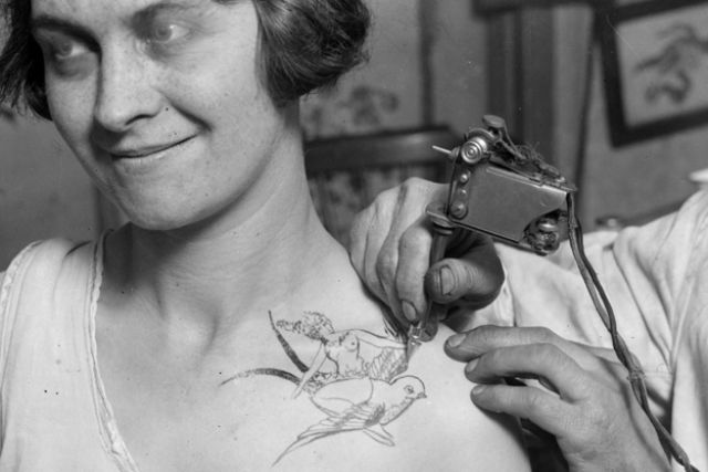 Old-School Photos of Women Rocking Tattoos