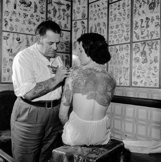 Old-School Photos of Women Rocking Tattoos