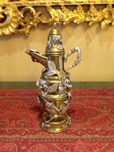 This Ornate Teapot Holds Fascinating Hidden Treasures