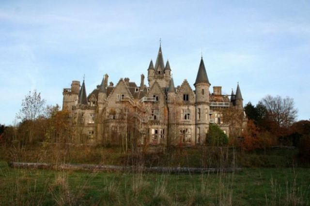 A Hauntingly Beautiful Abandoned Castle in Belgium