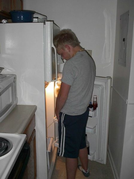 hilarious_drunk_and_wasted_people_part_17_640_27.jpg