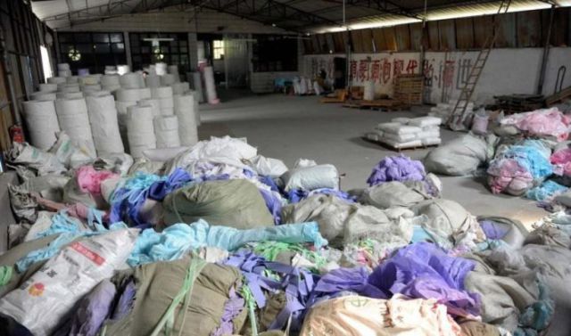 Illegal Chinese Production of Sanitary Pads Busted by Police