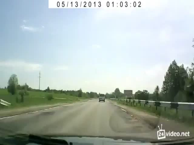What an Horrifyingly Spectacular Accident Captured by a Russian Dash Cam 