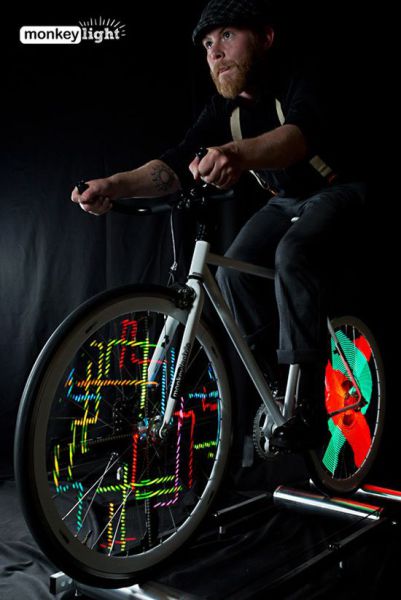 Cool Customisable Bicycle Wheels That Light Up