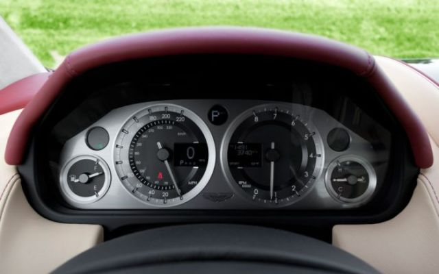 A Few of the Weirdest and Most Interesting Car Dashboards