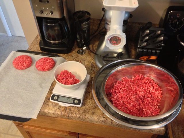 A Guide to Making the Best Home-Made Hamburger in the World!