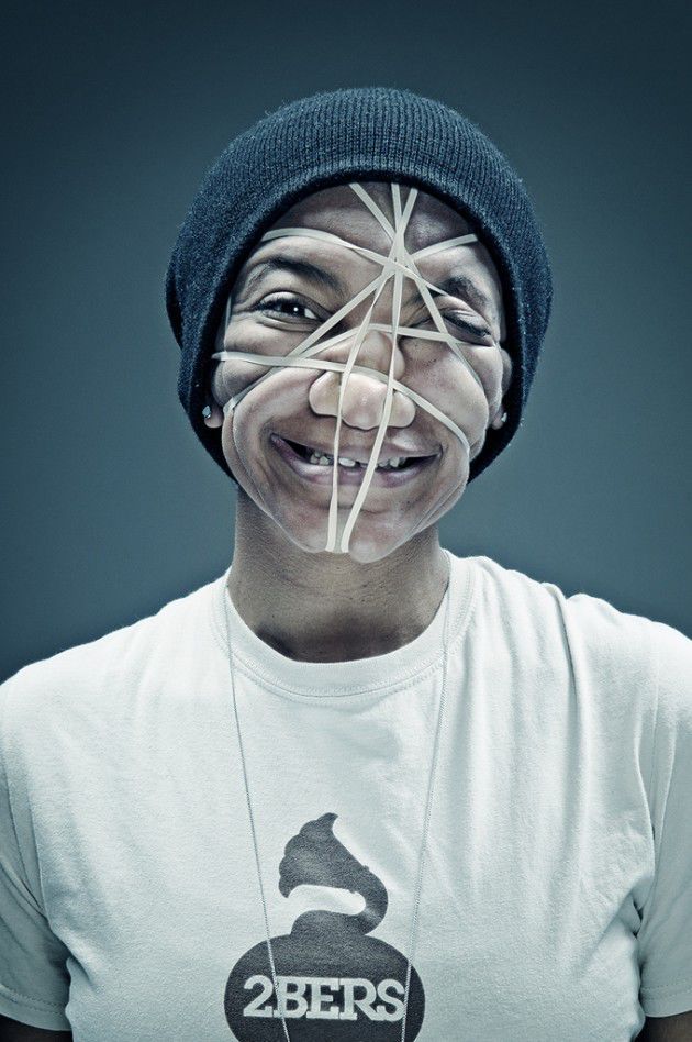 Bizarre Photo Project with Rubber Bands