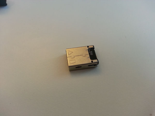 Chinese Tiny USB With a Secret