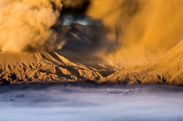Stunning Travel Photos Compete for First Place