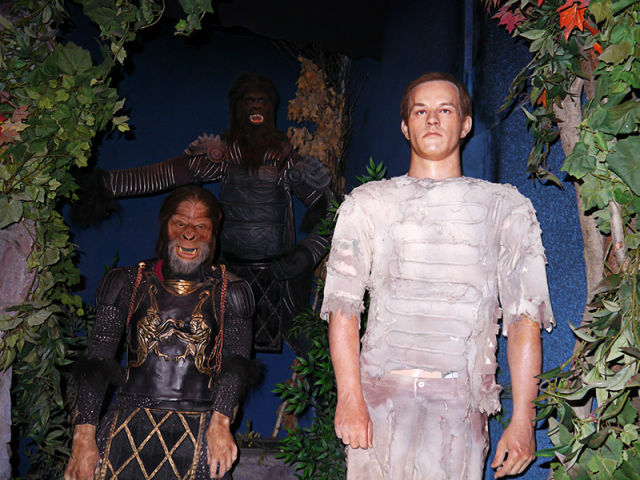 A Wax Museum That Totally Fails