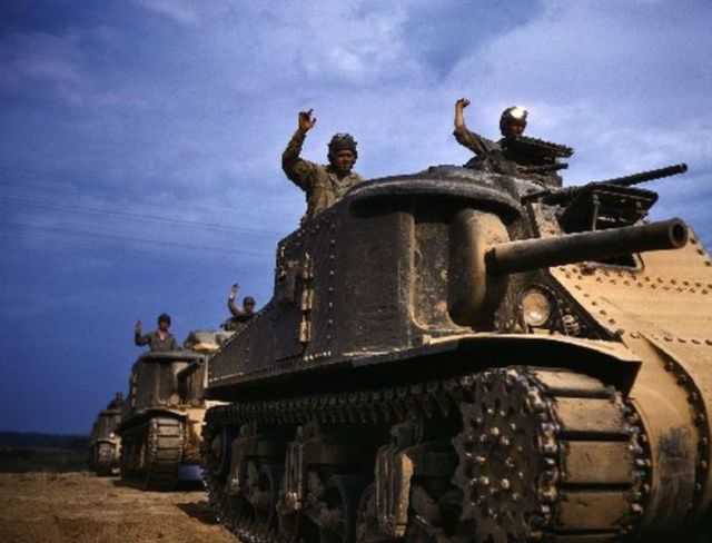 World War 2 Pictures in Full Color