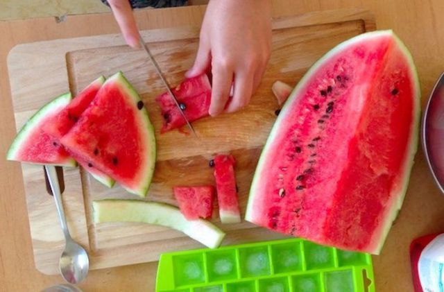 A Delicious Watermelon Sprite Drink for Summer