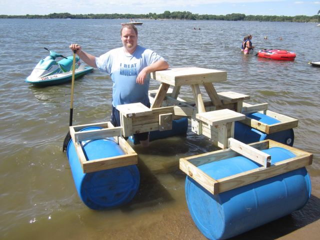 DIY Floating Picnic Table That Is Perfect for Summer