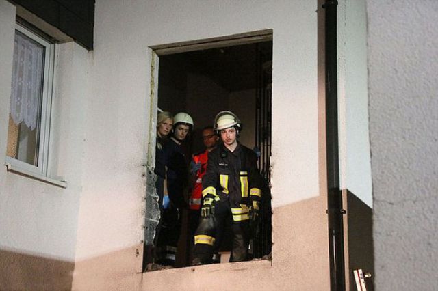 It Takes More Than Just Firemen to Rescue This Obese Man