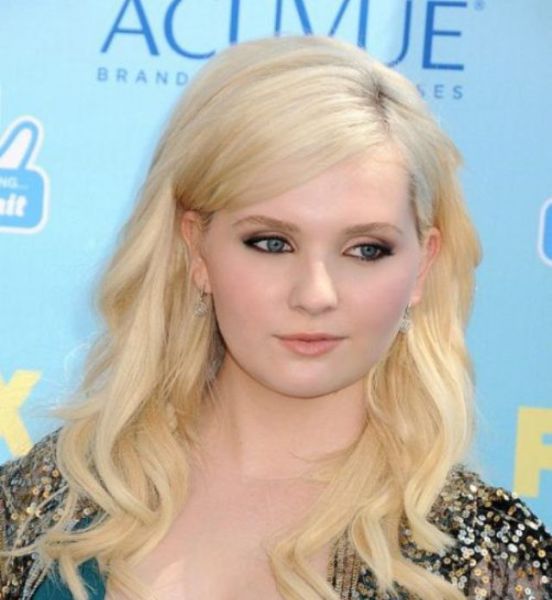 Abigail Breslin Is Not a Little Girl Anymore