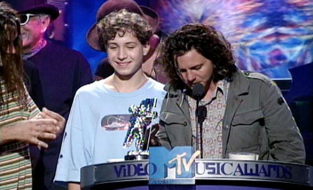 Rocking Pictures from the 1993 VMAs
