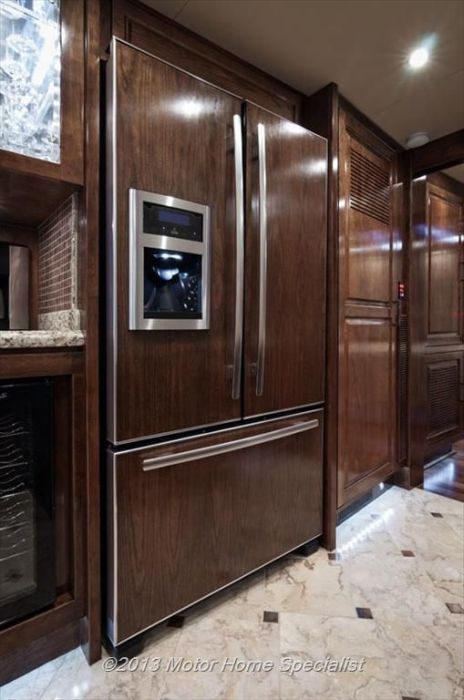 A Motorhome That Is Pure Luxury on Wheels!