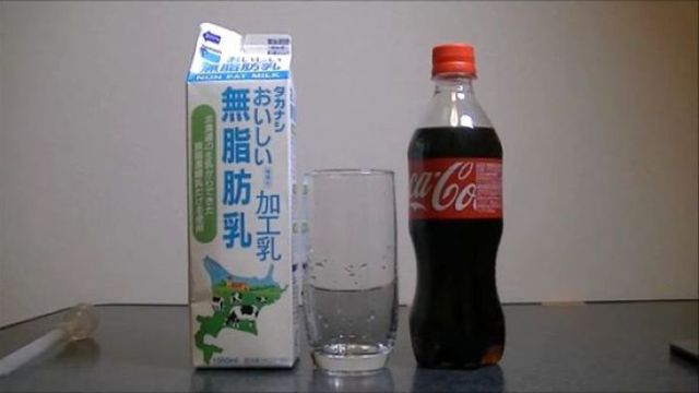 This Is What Happens When You Add Milk to Cola…