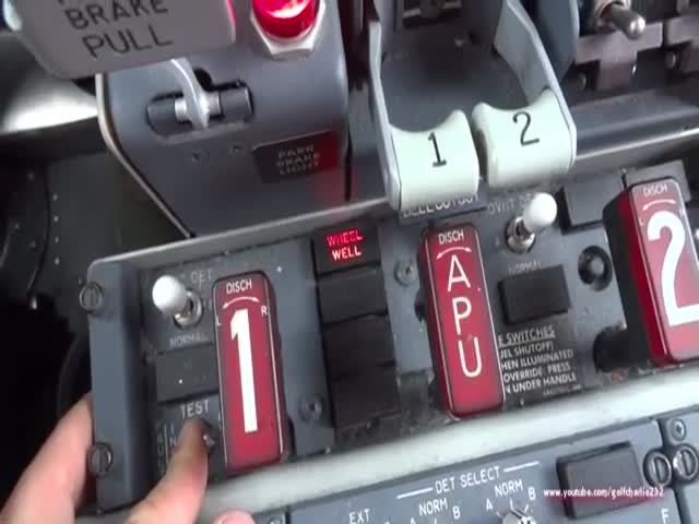 How to Start a Boeing 737 