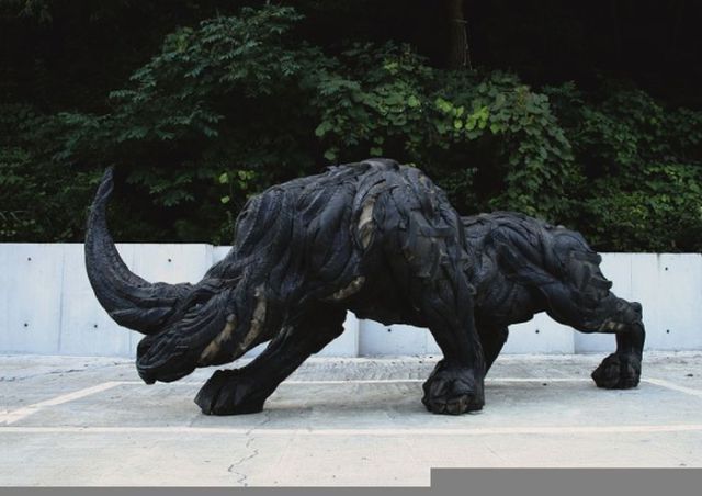 Used Car Tyres Transformed into Fascinating Sculptures