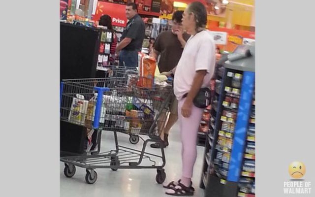Walmart Really Does Attract the Weirdest People Around (50 pics ...