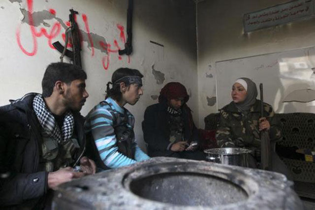 Women Join the Rebellion as Soldiers in Syria