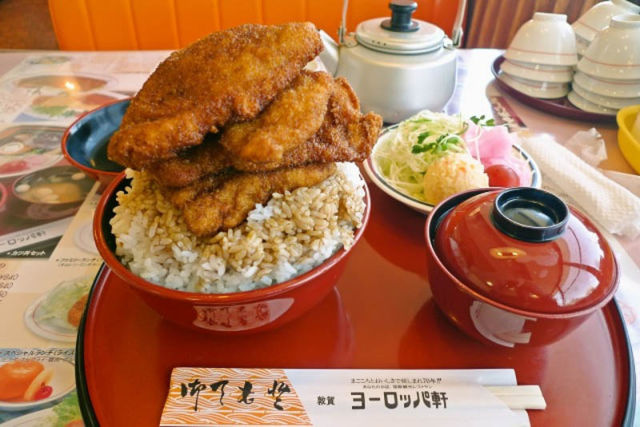 Jumbo Japanese Foods That Are Pretty Freaky