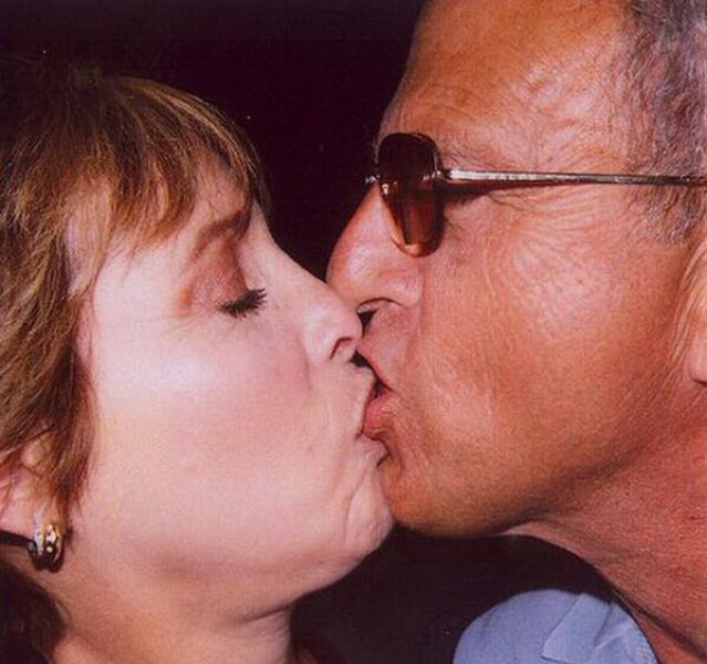 Kissing Fails That Are Seriously Cringe-Worthy