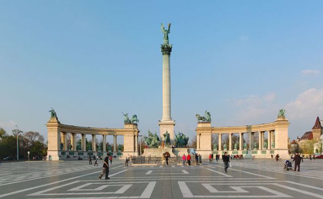 The Worldwide Graves of Unknown War Soldiers