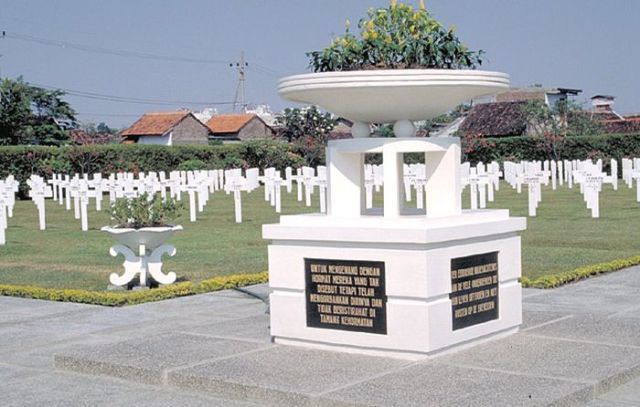 The Worldwide Graves of Unknown War Soldiers