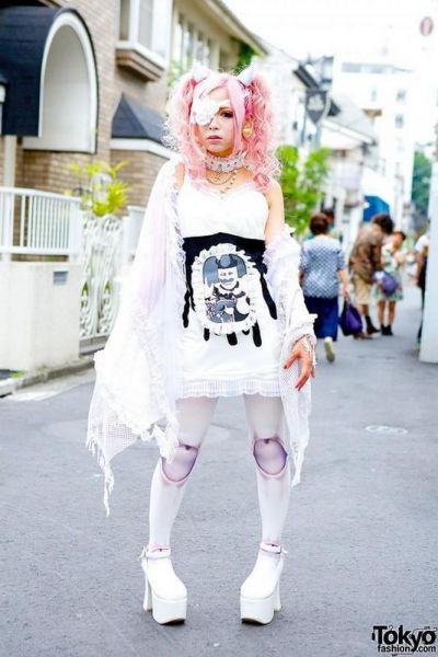 Fashion Forward People Spotted on the Streets of Tokyo