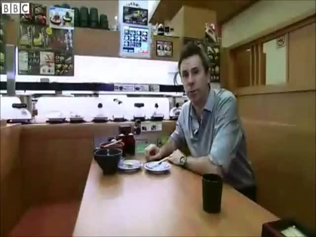 Awesome Automated Japanese Restaurant without Waiters 