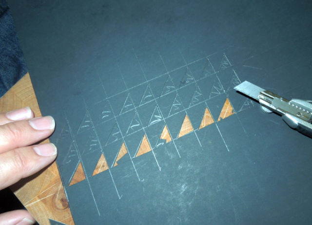 Man Recreates Map of Disneyland as a Wearable Costume for Halloween Man Recreates Map of Disneyland as a Wearable Costume for Halloween