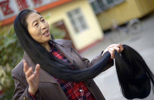 The Chinese Woman with a Remarkable Head of Hair