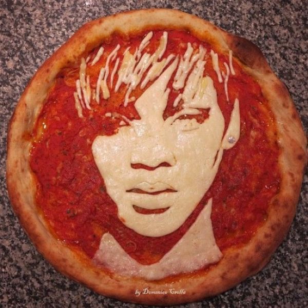 A Man Who Turns Normal Pizza into Art