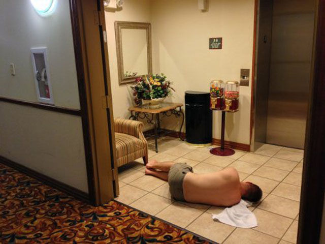 Small Ways You Can Tell That You Really Partied Up a Storm Small Ways You Can Tell That You Really Partied Up a Storm