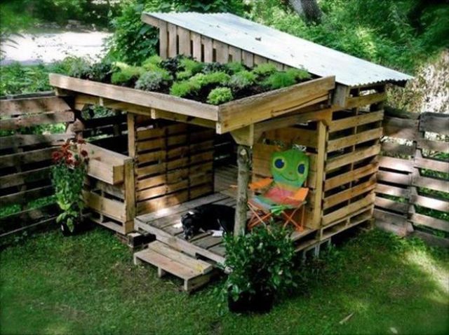 Creative Ways to Re-Use Old Pallets