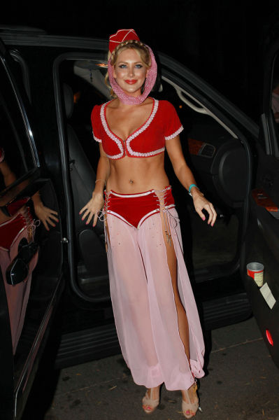 A Roundup of the Best Celebrity 2013 Halloween Costumes