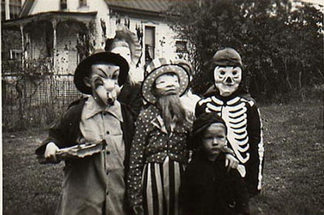 Creepy Halloween Photos from the Years Gone By